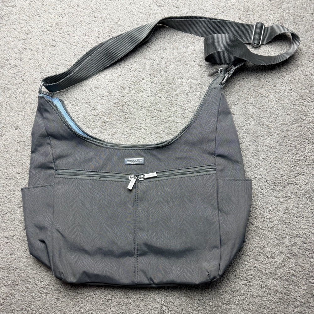 Baggallini crossbody